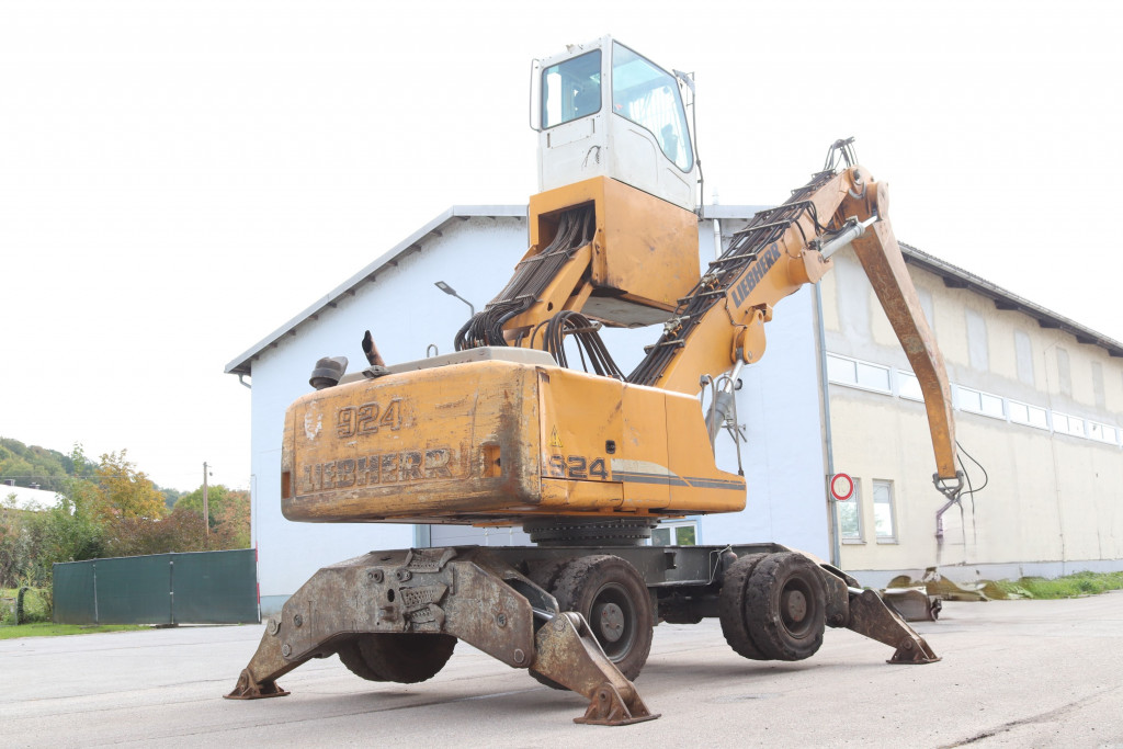 
								4553 Liebherr A 924 C Umschlagbagger full									