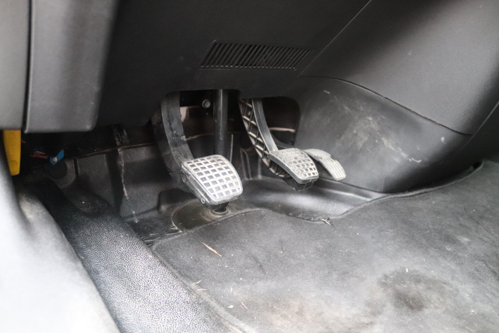 
								4903 Iveco Daily 70C18 HMF340 Kran mit Funk full									