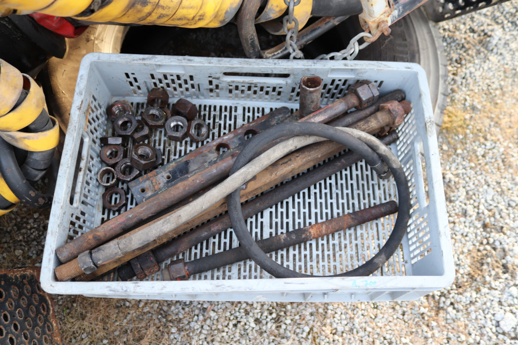 
								4912 andere LIV L120Z78 Holzkran ohne Greifer full									