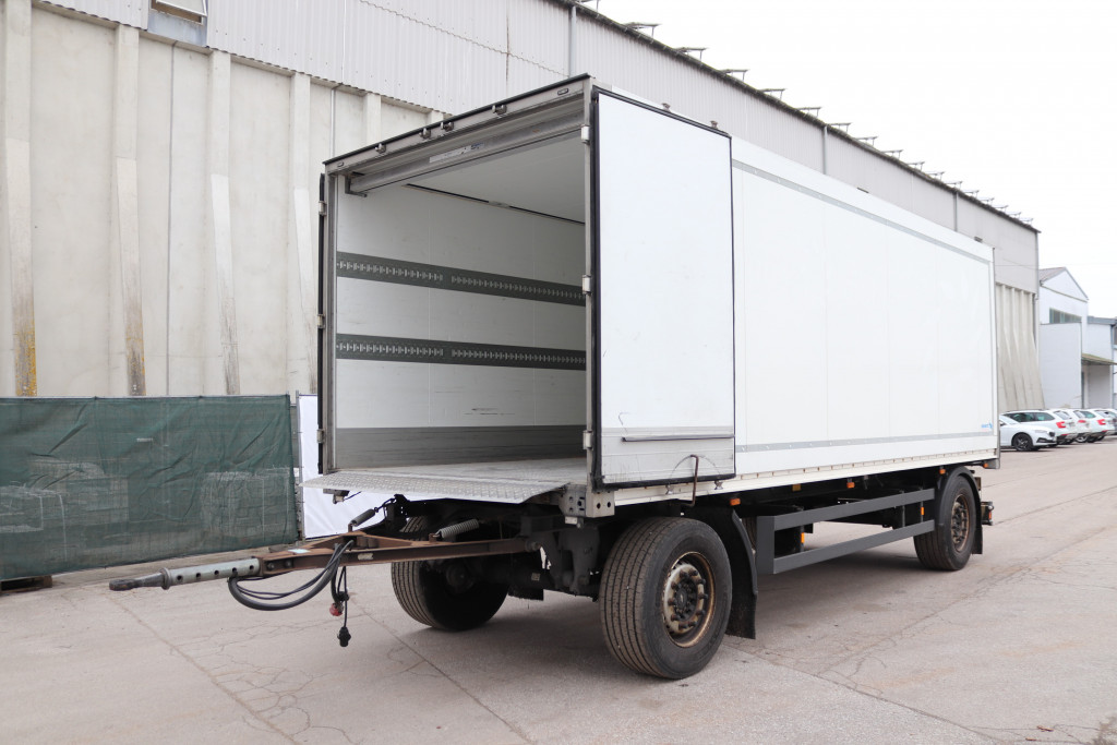 
								5262 Schmitz AKO 18 Durchlader full									