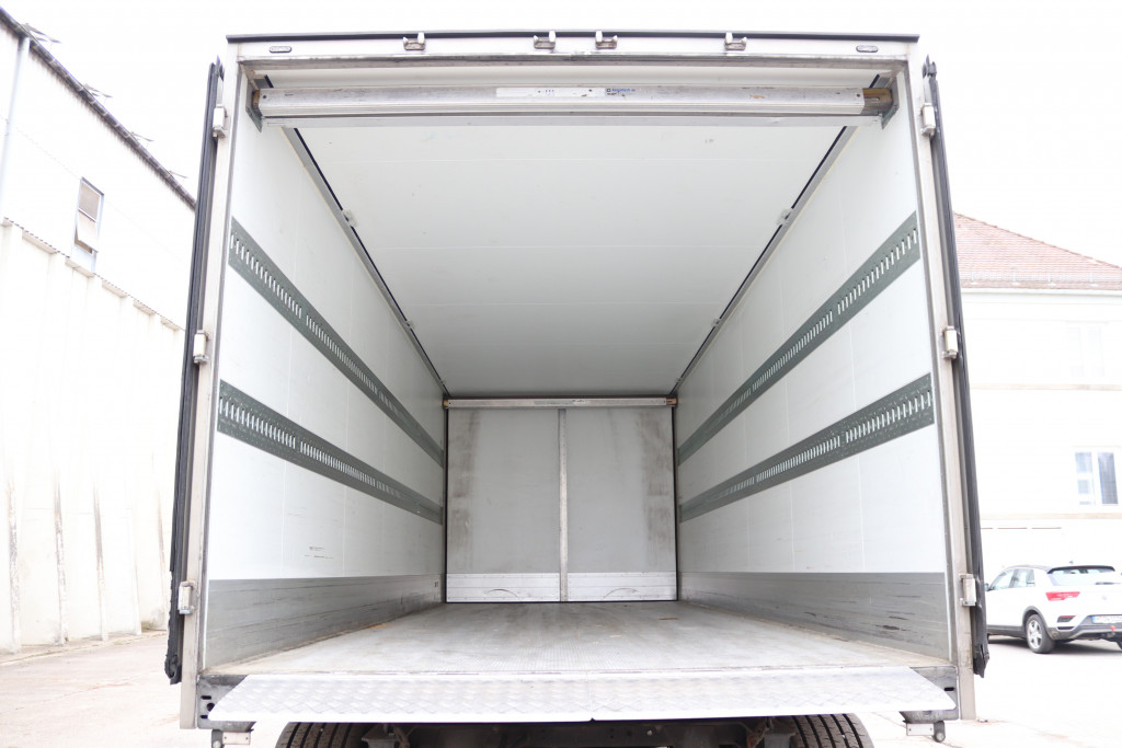 
								5262 Schmitz AKO 18 Durchlader full									