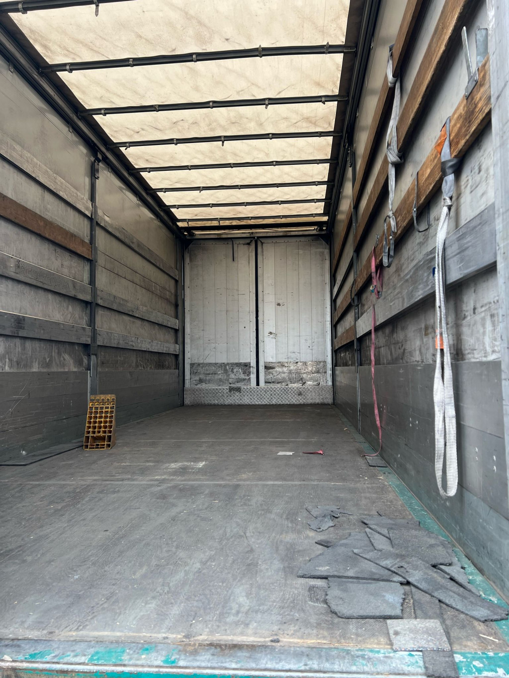 
								5308 andere Birrer UE18 Schiebeplane Durchlader Bordwände full									