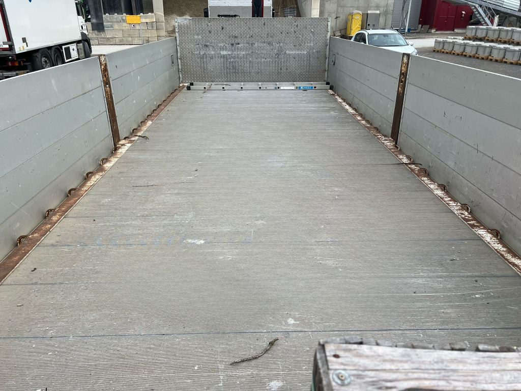 
								5312 andere Mafa AndresAG Typ L18/68e Alu Boden 60% Reifen full									