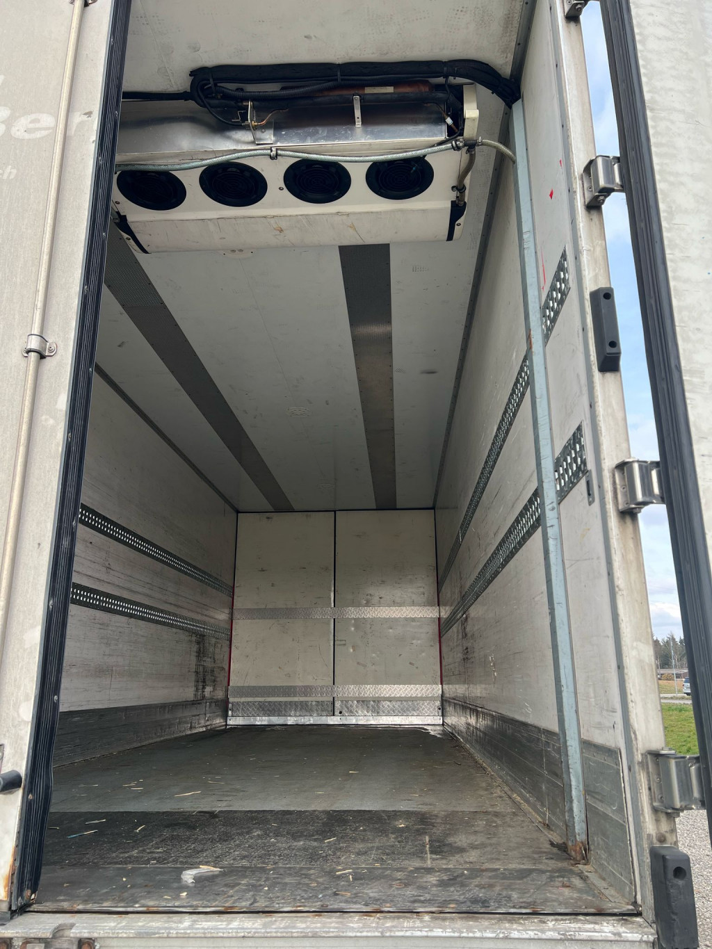 
								5313 Schwarzmueller PA 2/E Carrier Supra 850U Durchladesystem full									