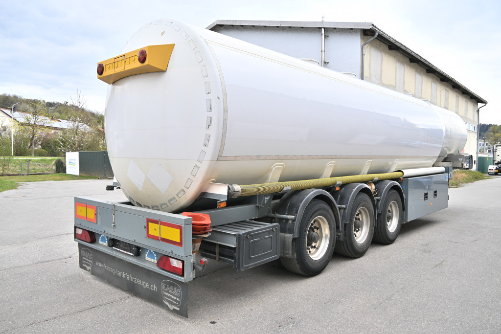 
								5334 Rohr TAL A MKZA ADR FL/AT 44.660l 4 Kammern Liftachse full									