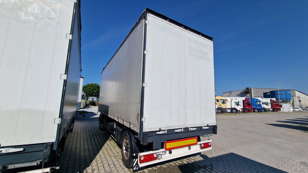 
								5373 Schwarzmueller PA 2/E Schiebeplane Durchlader 2,78m Reifen 70% full									