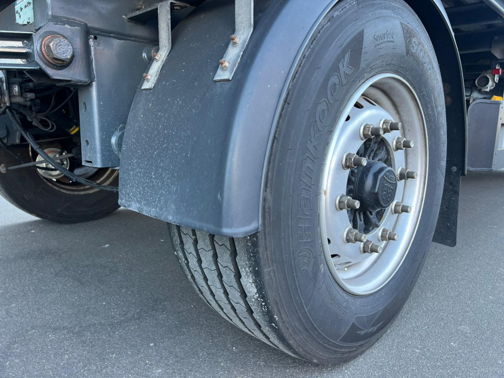 
								5373 Schwarzmueller PA 2/E Schiebeplane Durchlader 2,78m Reifen 70% full									