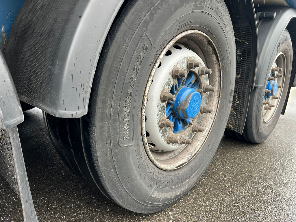 
								5387 Schwarzmueller SPA 3/E Carrier Vector 1850 MT Bi-Temperatur full									