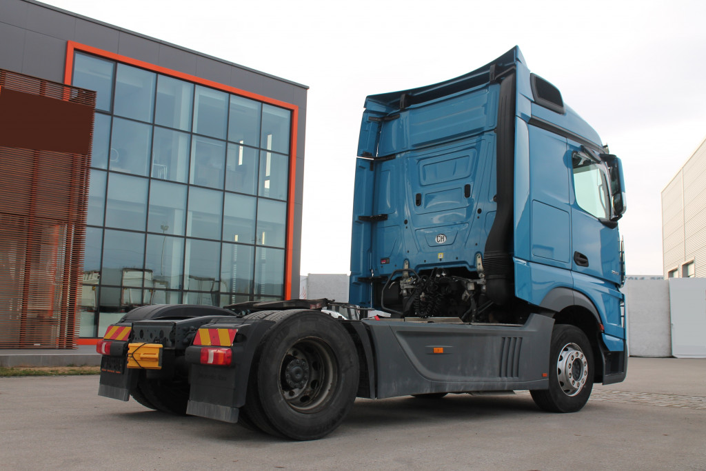 
								5398 Mercedes-Benz Actros 1843 E6 Retarder Motor generalüberholt full									