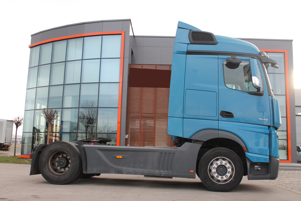 
								5398 Mercedes-Benz Actros 1843 E6 Retarder Motor generalüberholt full									