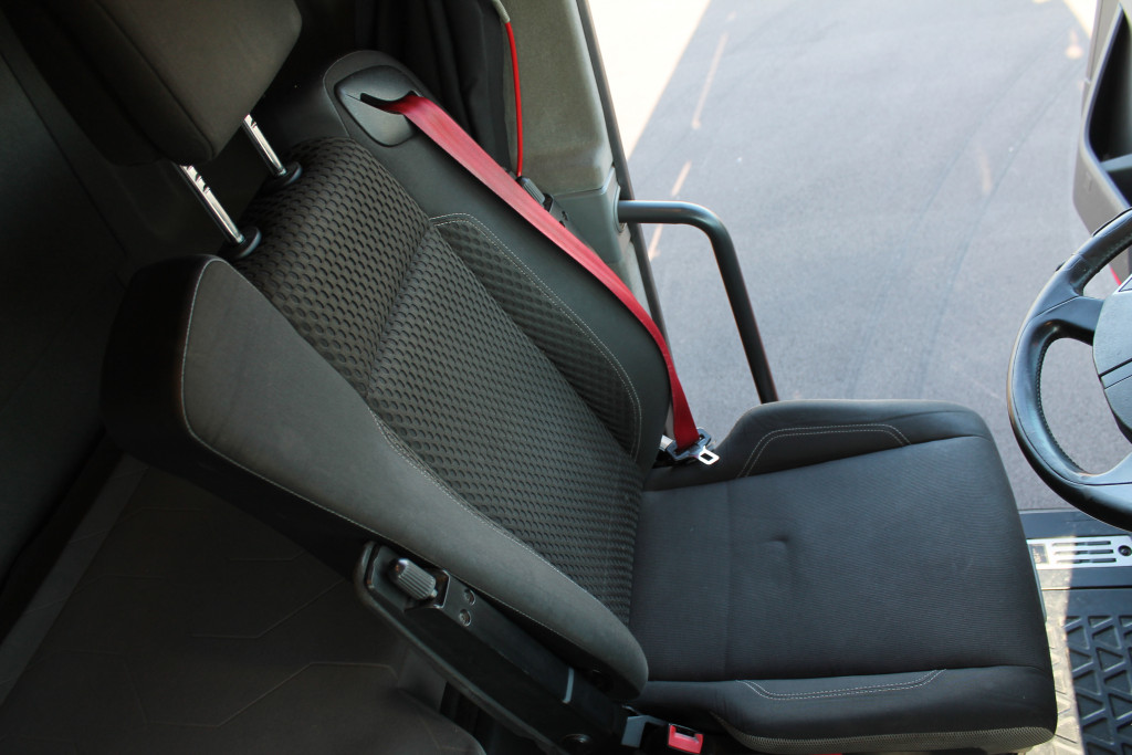 
								5400 Renault T520 E6 2 Betten Kipphydraulik full									