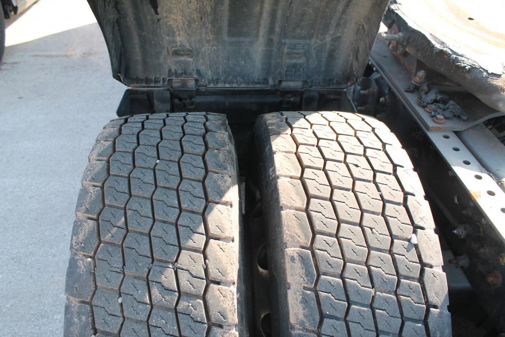 
								5400 Renault T520 E6 2 Betten Kipphydraulik full									