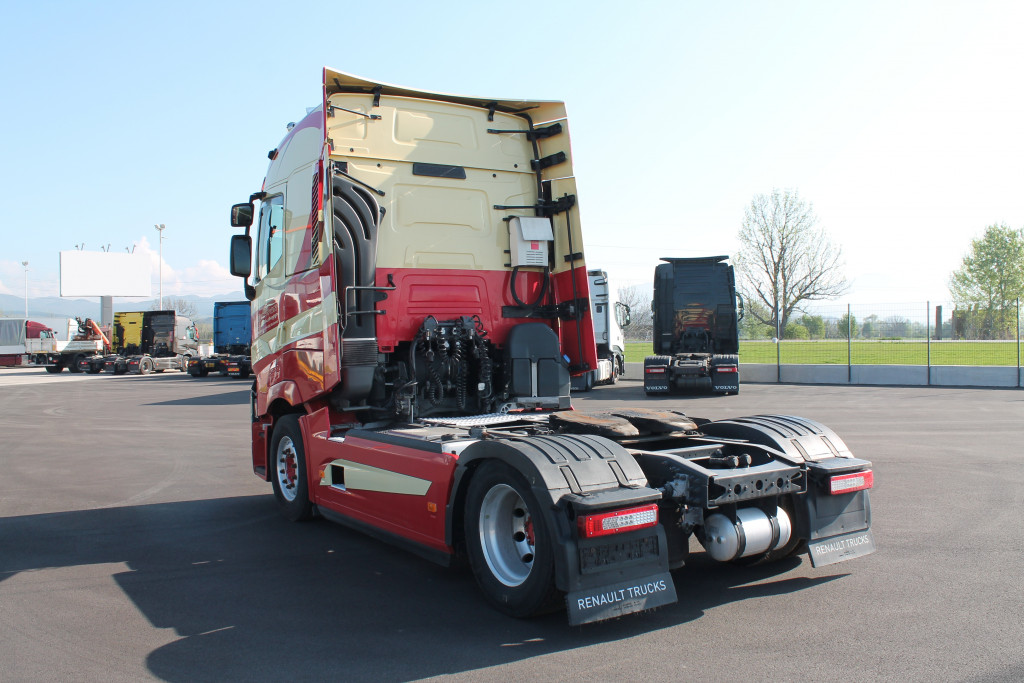 
								5400 Renault T520 E6 2 Betten Kipphydraulik full									