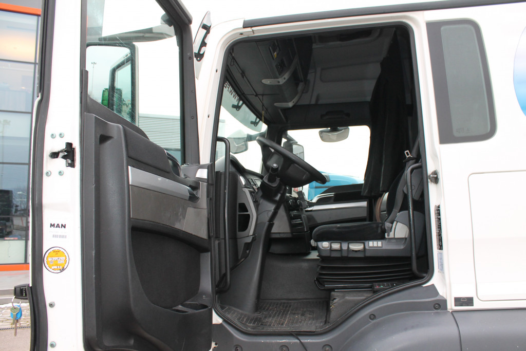 
								5402 MAN TGS26.440 8,10m Supra 1150U Bi Temp Rohrbahnen full									