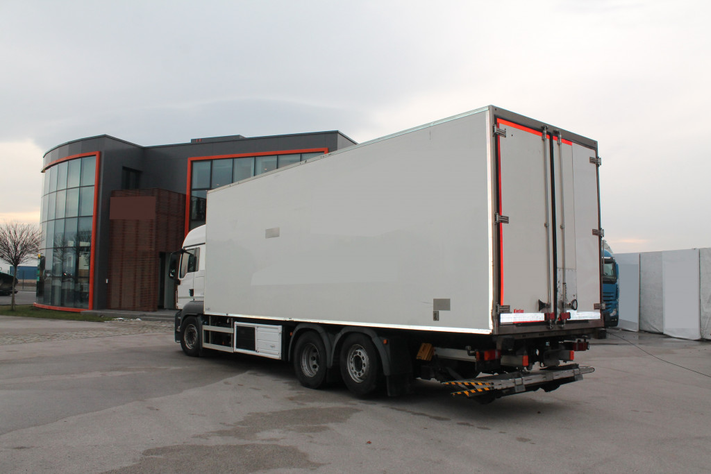 
								5402 MAN TGS26.440 8,10m Supra 1150U Bi Temp Rohrbahnen full									