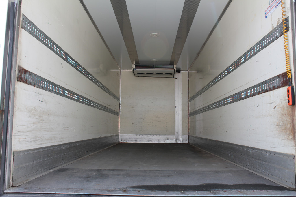 
								5403 Mercedes-Benz Actros 1842 E6 Carrier LBW 1 Bett Blatt/Luft full									