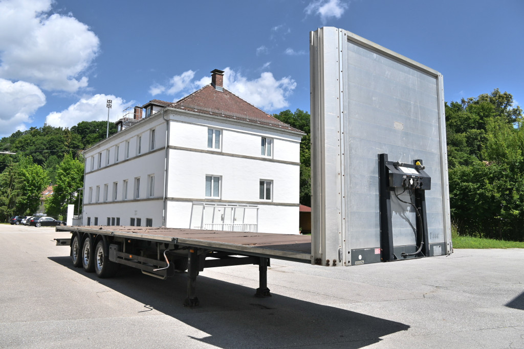 
								5414 Schwarzmueller SPA 3/E 13,5m GG 36t full									